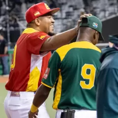 WBC-SA-vs-Spain-024